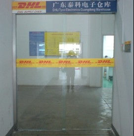 红外线自动门.jpg 红外线自动门.jpg