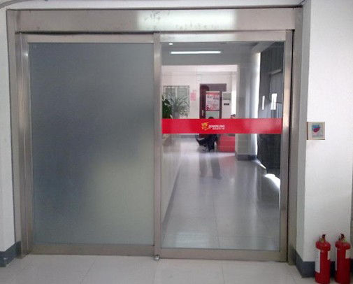 红外线自动门 红外线自动门