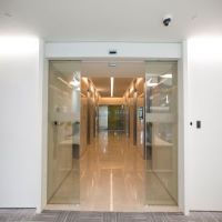 玻璃自动感应门