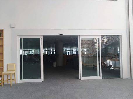 松下自动感应门