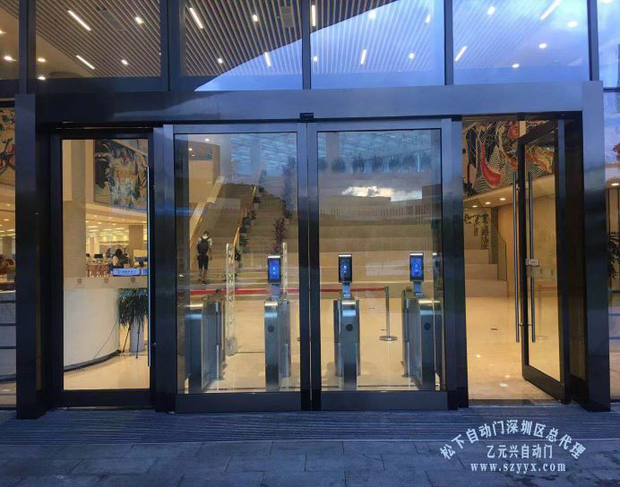 包边玻璃感应门