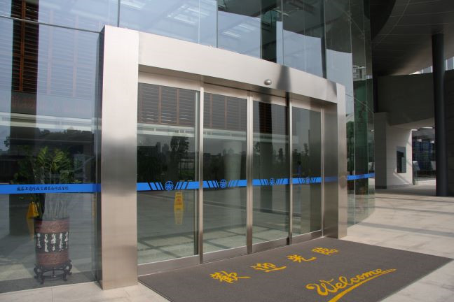 松下新锐帝自动门-门机系统